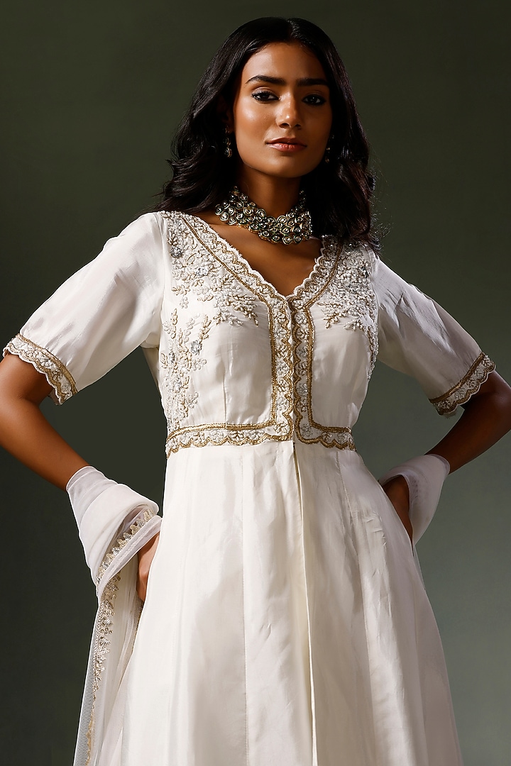 Ivory Net Hand Embroidered Wedding Anarkali Set by Two Sisters By Gyans at Pernia's Pop Up Shop