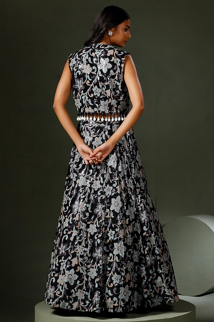 Black Georgette Machine Embroidered Jacket Wedding Lehenga Set by Two Sisters By Gyans at Pernia's Pop Up Shop