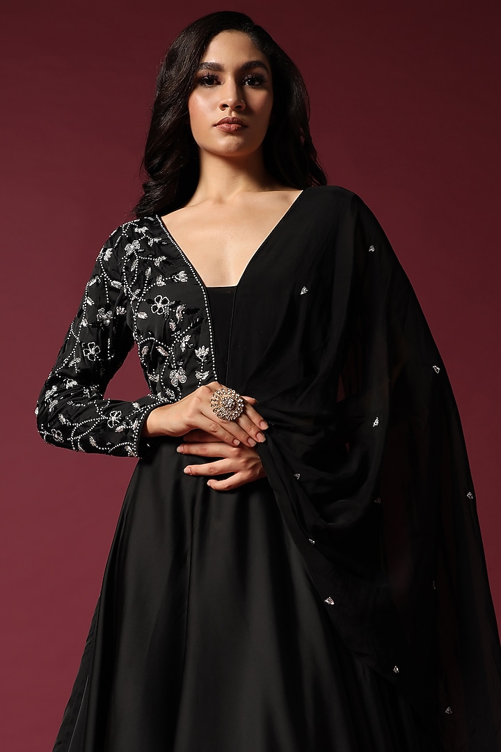 Black Georgette Hand Embroidered Engagement Gown by Two Sisters By Gyans at Pernia's Pop Up Shop