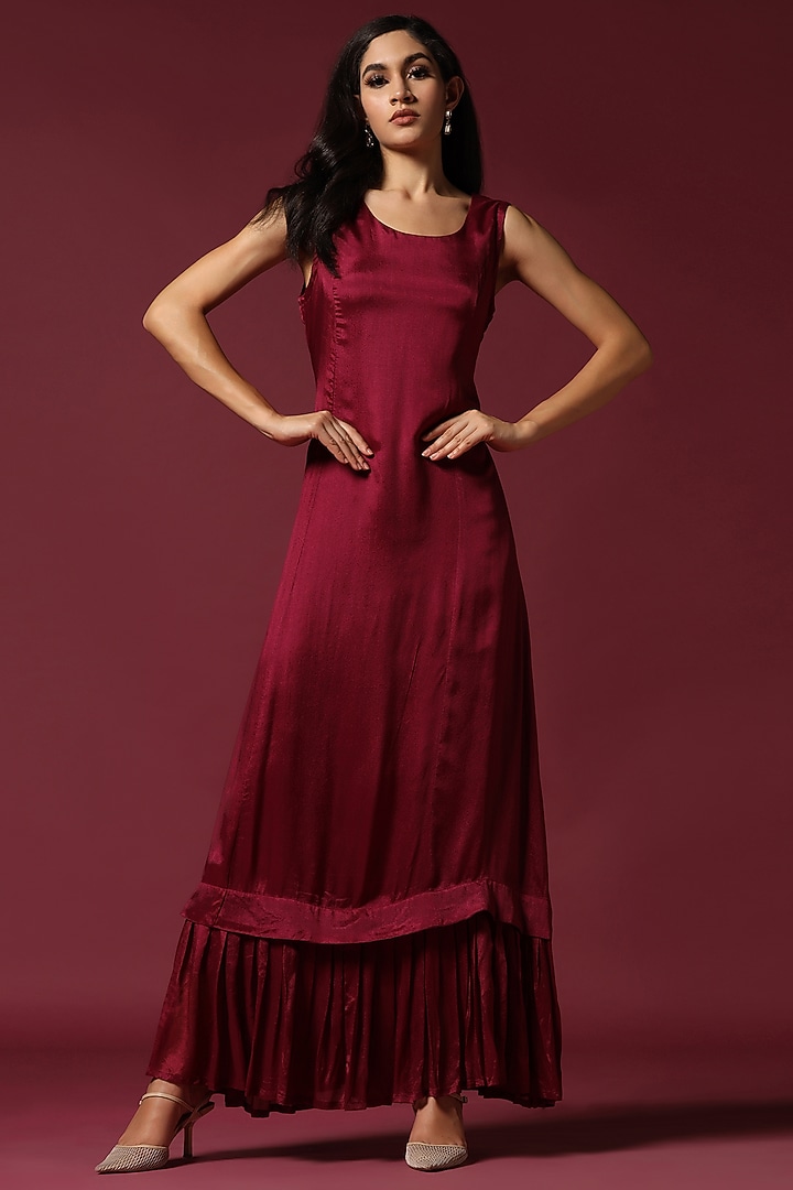 Maroon Chiffon Party Wear Gown With Cape by Two Sisters By Gyans at Pernia's Pop Up Shop