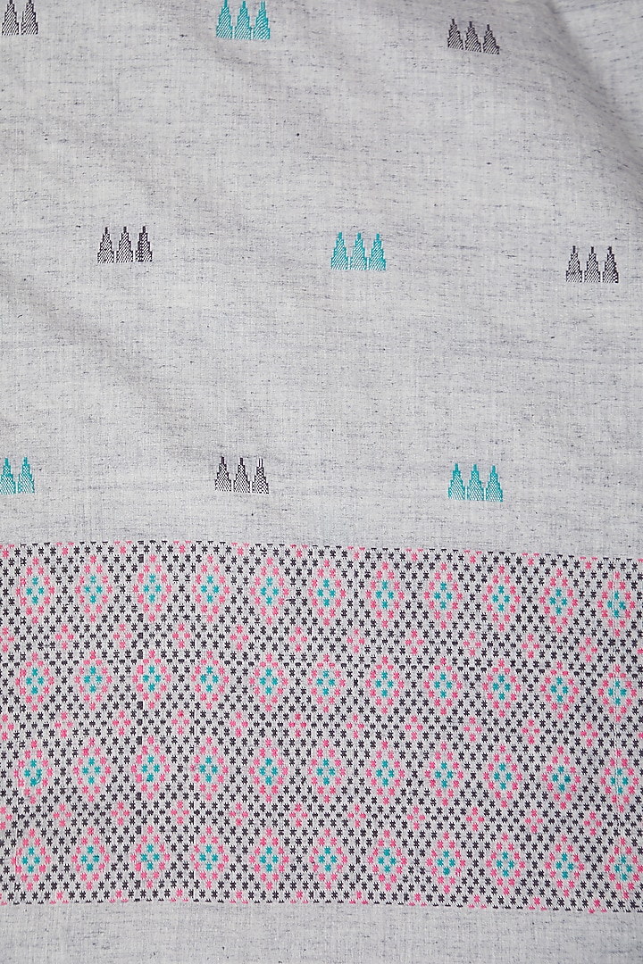 Grey Embellished Saree Set by The Silk Chamber at Pernia's Pop Up Shop