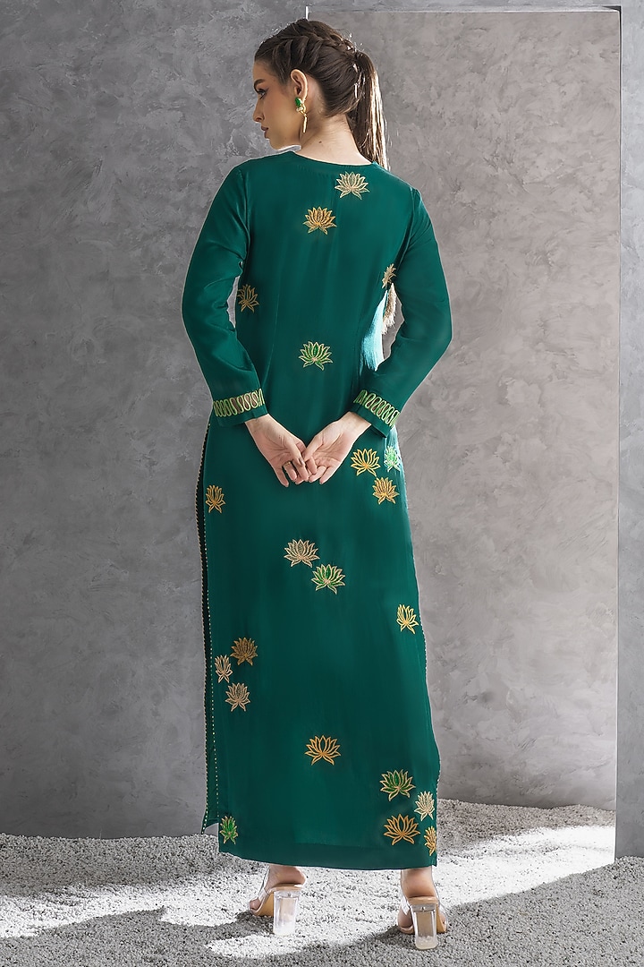 Lush Green Pure Silk Cord Embroidered Kurta Set by The Silk Love at Pernia's Pop Up Shop