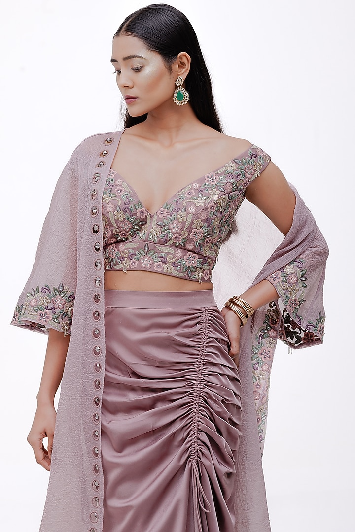 Mauve Crushed Organza Embroidered Cape Set by The Silk Love at Pernia's Pop Up Shop