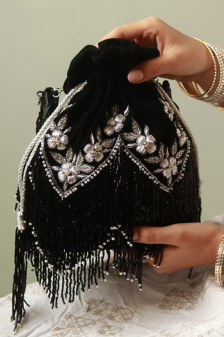 Black Velvet Hand Embroidered Potli by THE TAN CLAN at Pernia's Pop Up Shop
