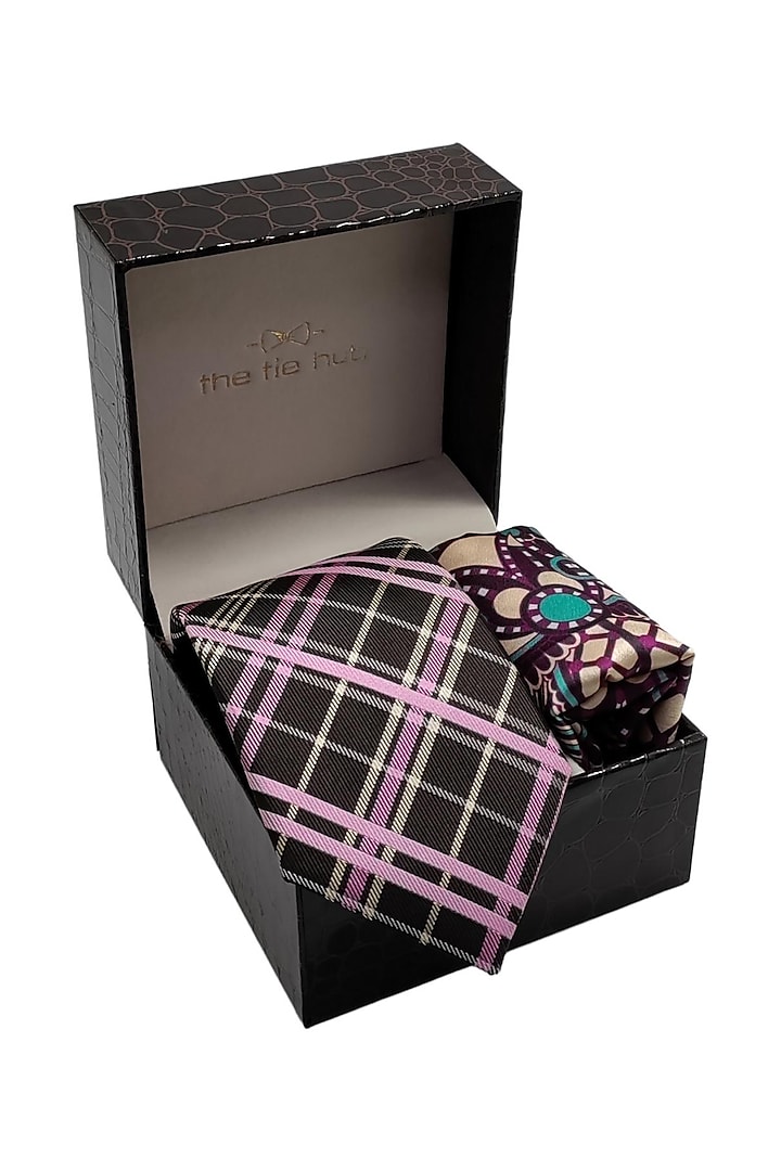 Brown Plaid Necktie & Pocket Square Gift Set by THE TIE HUB