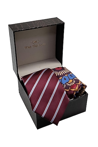 Maroon Necktie & Pocket Square Gift Set by THE TIE HUB