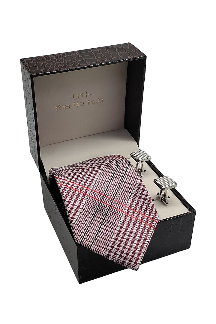 Maroon Necktie & Cufflinks Gift Set by THE TIE HUB
