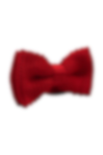 Red Knitted Bow Tie by THE TIE HUB
