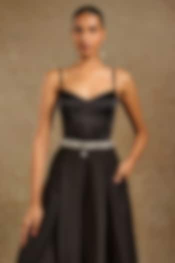 Silver Crystal Beaded Handmade Belt by Tarun Tahiliani Accessories at Pernia's Pop Up Shop