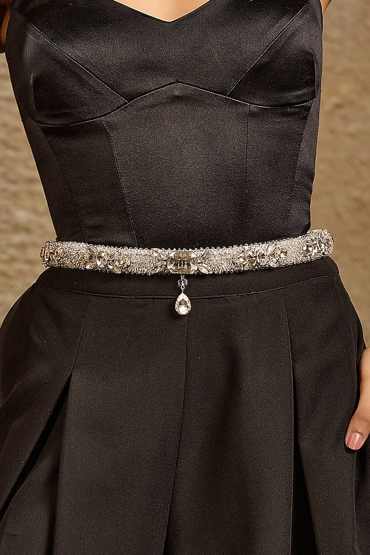 Silver Crystal Beaded Handmade Belt by Tarun Tahiliani Accessories at Pernia's Pop Up Shop