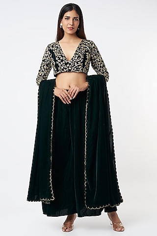 Black Velvet Lehenga Set by Titliyan by KK