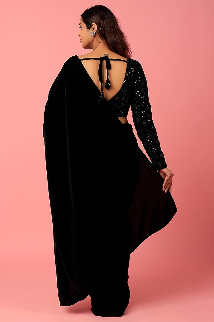 Black Velvet Pre-Stitched Festive Saree Set by Titliyan by KK at Pernia's Pop Up Shop