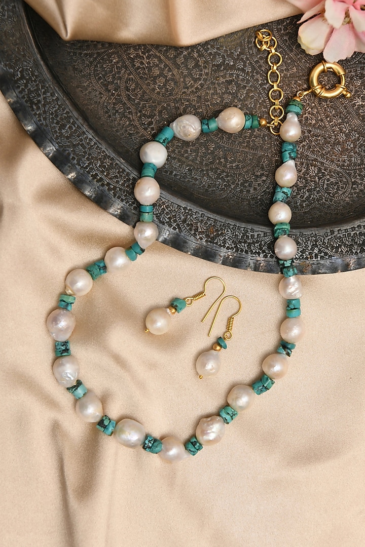 Turquoise Baroque Pearl Necklace Set by Totapari