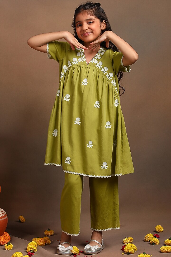 Green Cotton Embroidered Co-Ord Set For Girls by Tribe Kids at Pernia's Pop Up Shop