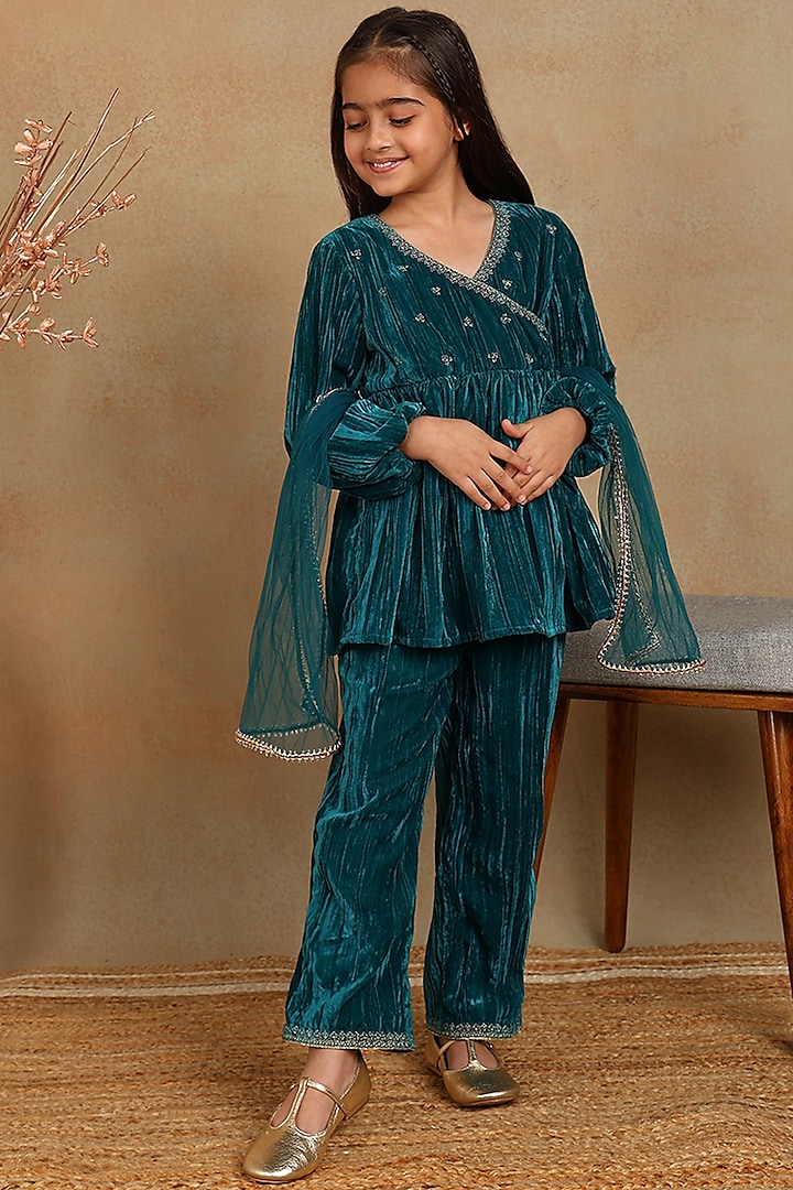 Green Velvet Zari Embroidered Kurta Set For Girls by Tribe Kids at Pernia's Pop Up Shop