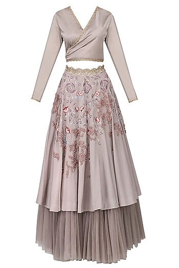 Mauve embroidered lehenga set available only at Pernia's Pop Up Shop. 2021