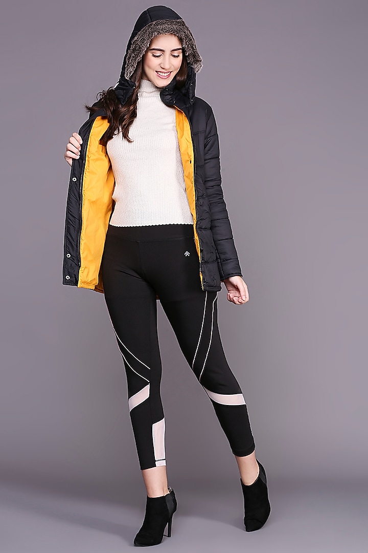 Black Puffer Jacket In Polyester by TUNA ACTIVE