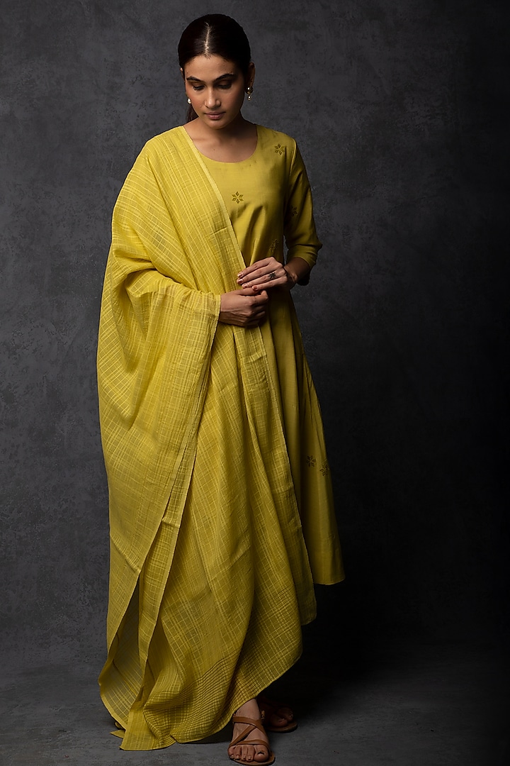 Greenish-Yellow Chanderi Thread Embroidered A-Line Kurta Set by Tulsi