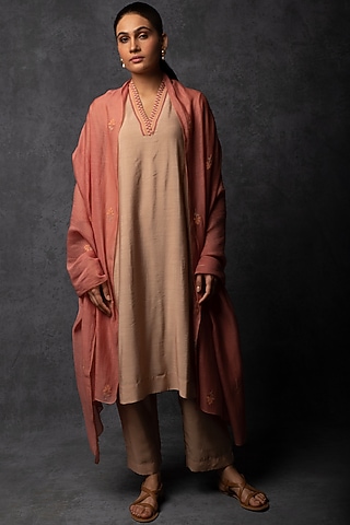 Beige Chanderi Patchwork Embroidered Kurta Set by Tulsi