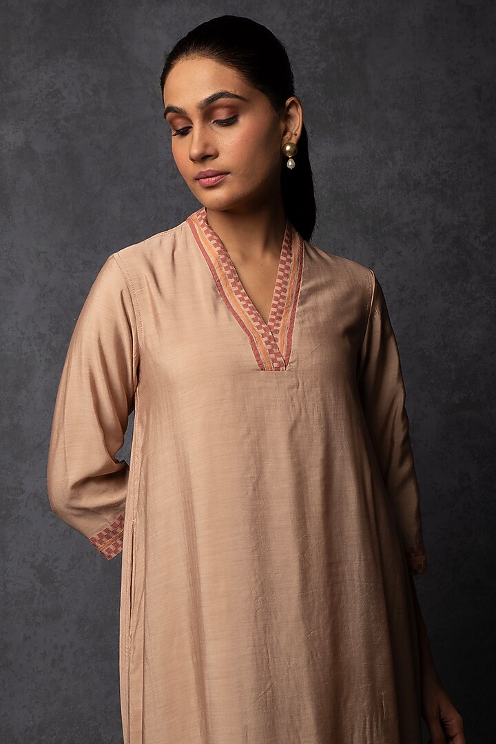 Beige Chanderi Patchwork Embroidered Kurta Set by Tulsi at Pernia's Pop Up Shop