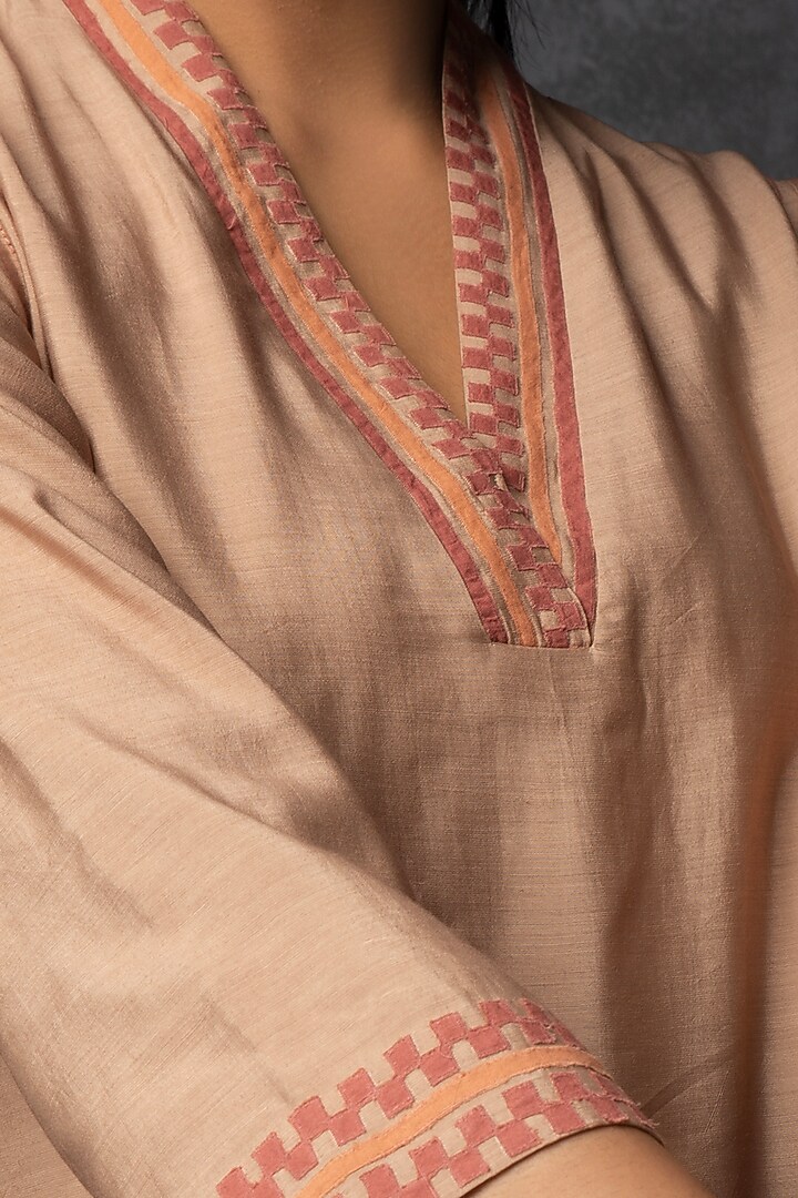 Beige Chanderi Patchwork Embroidered Kurta Set by Tulsi at Pernia's Pop Up Shop