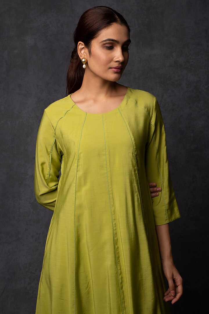 Leaf Green Chanderi Embellished Panelled Party Wear Anarkali Set by Tulsi at Pernia's Pop Up Shop