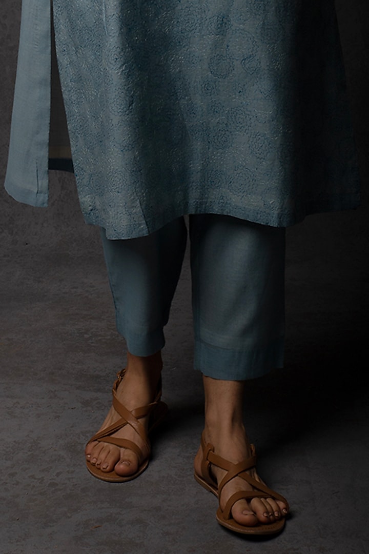 Sky Blue Chanderi Thread Embroidered Kurta Set by Tulsi at Pernia's Pop Up Shop