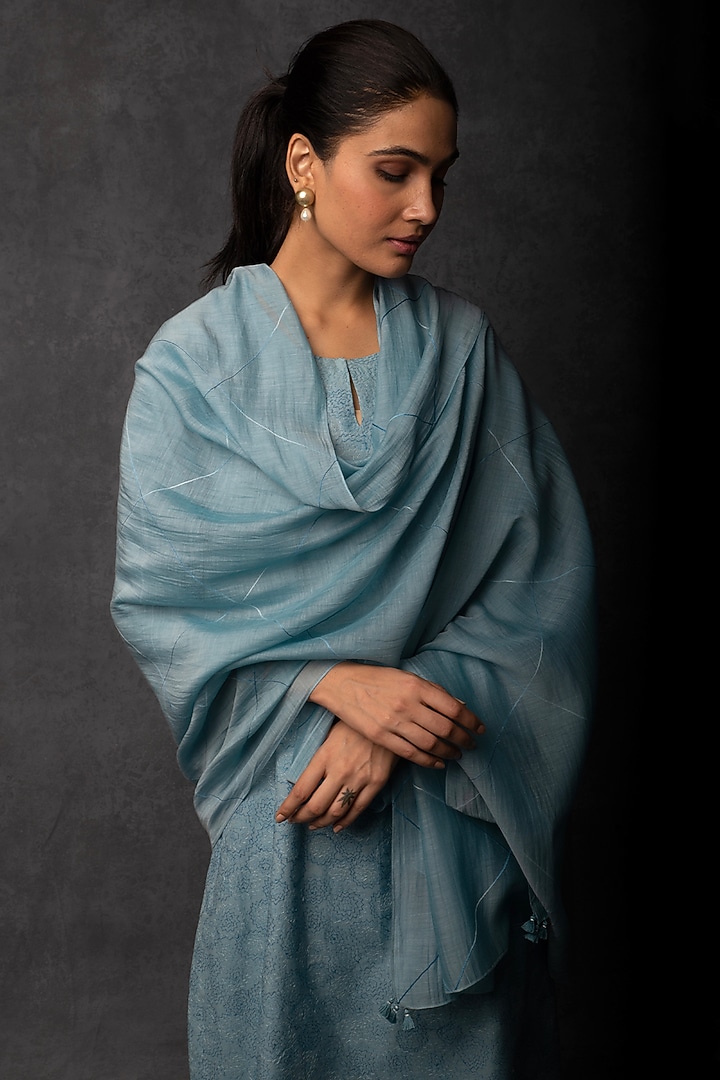 Sky Blue Chanderi Thread Embroidered Kurta Set by Tulsi at Pernia's Pop Up Shop