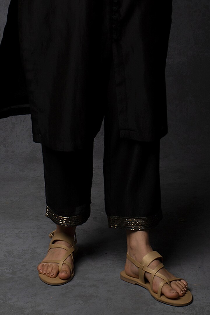 Black Chanderi Sequins Embroidered Straight-Fit Kurta Set by Tulsi at Pernia's Pop Up Shop