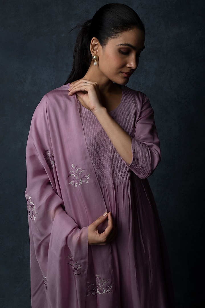 Lavender Silk Embellished A-Line Kurta Set by Tulsi at Pernia's Pop Up Shop