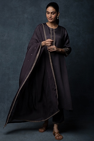 Charcoal Grey Silk Thread Embroidered Straight-Fit Kurta Set by Tulsi