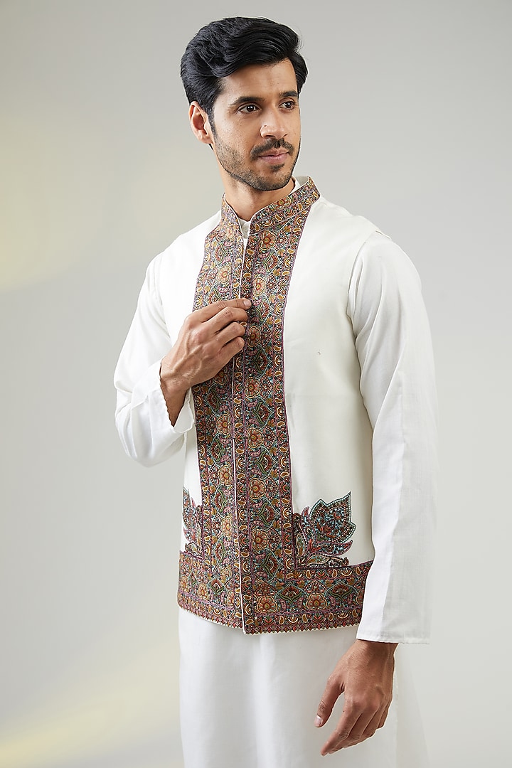 White Poly Wool Floral Embroidered Bundi Jacket by TushPosh