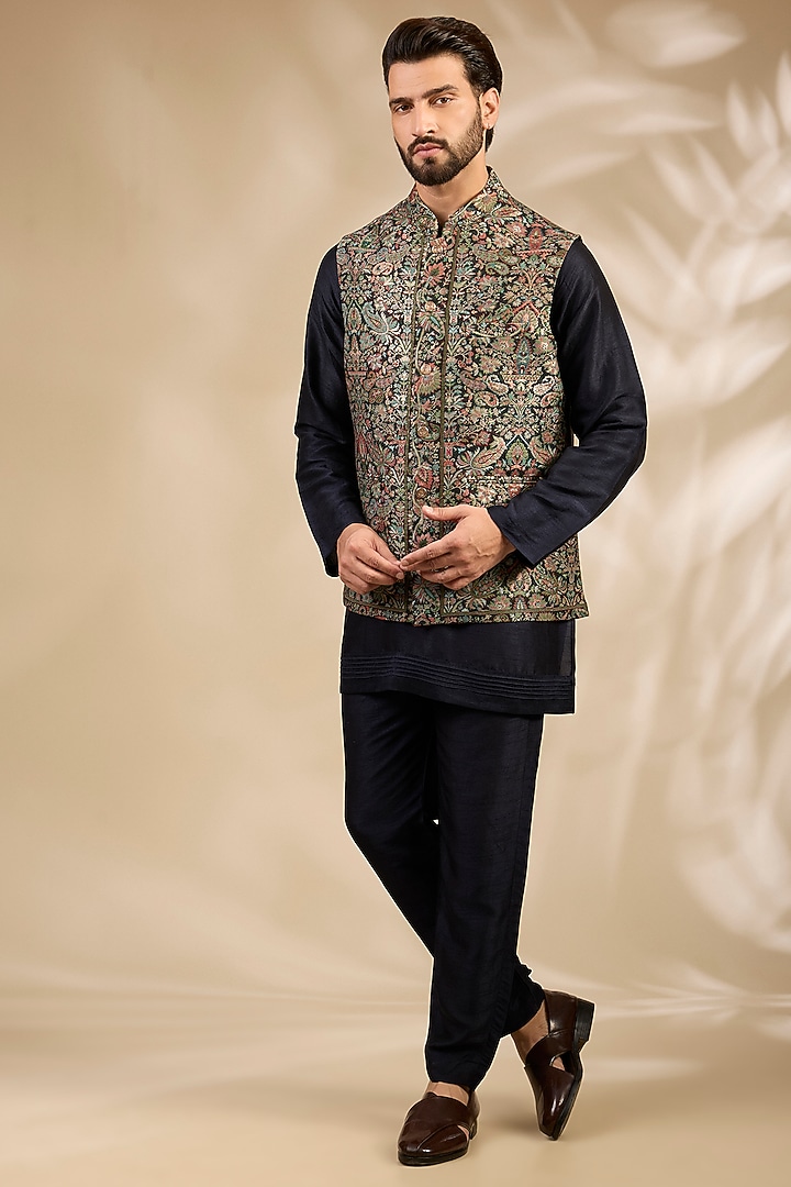 Black Viscose Zari Embroidered Bundi Jacket Set by TushPosh at Pernia's Pop Up Shop