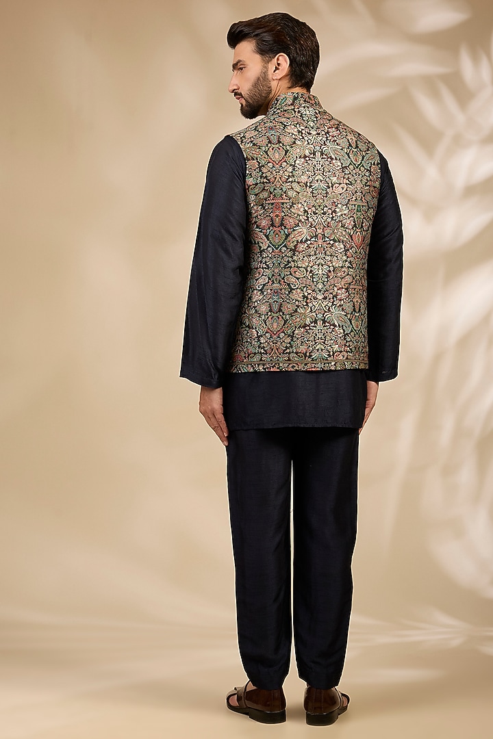 Black Viscose Zari Embroidered Bundi Jacket Set by TushPosh at Pernia's Pop Up Shop