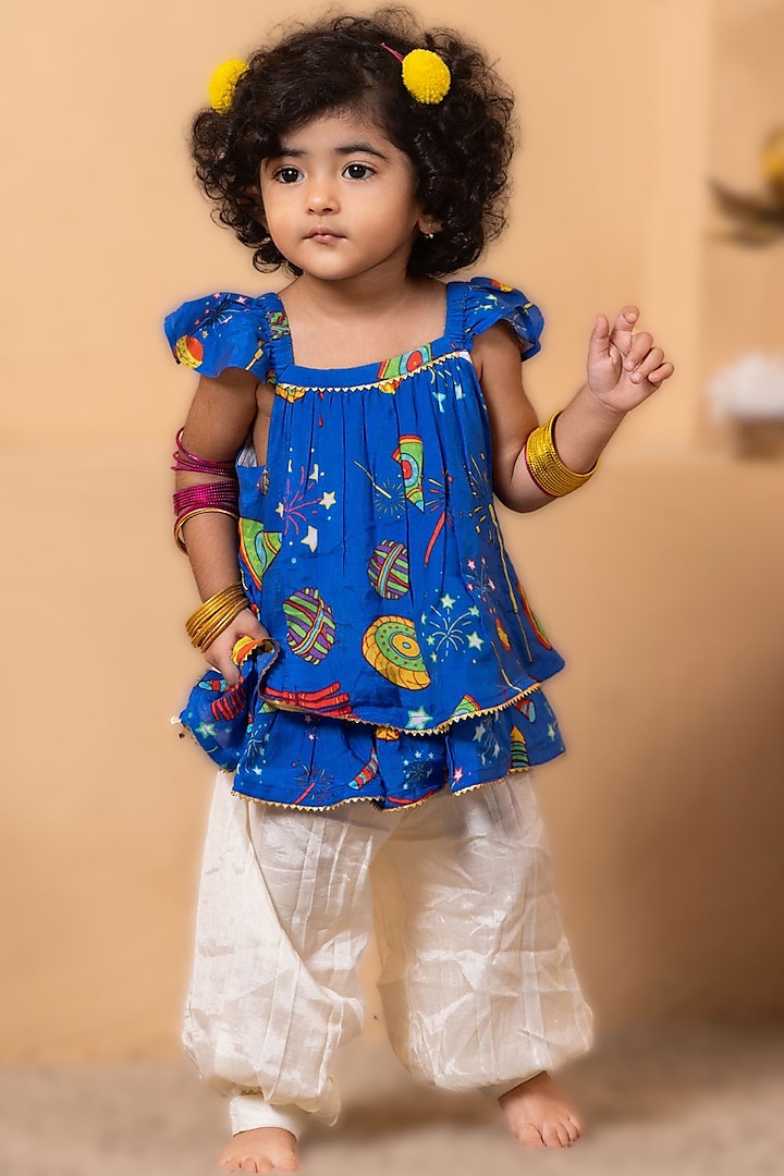 Multi-Colored Viscose Printed Kurta Set For Girls by Tura Turi at Pernia's Pop Up Shop