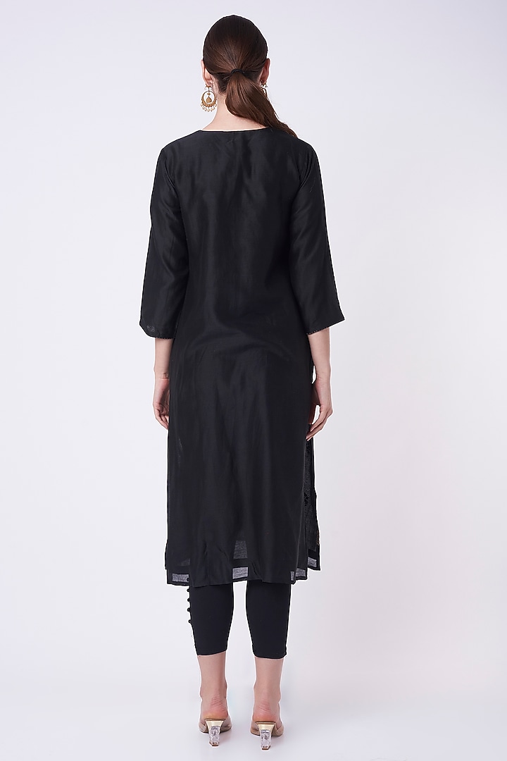 Black Embroidered Kurta  by Turaja at Pernia's Pop Up Shop