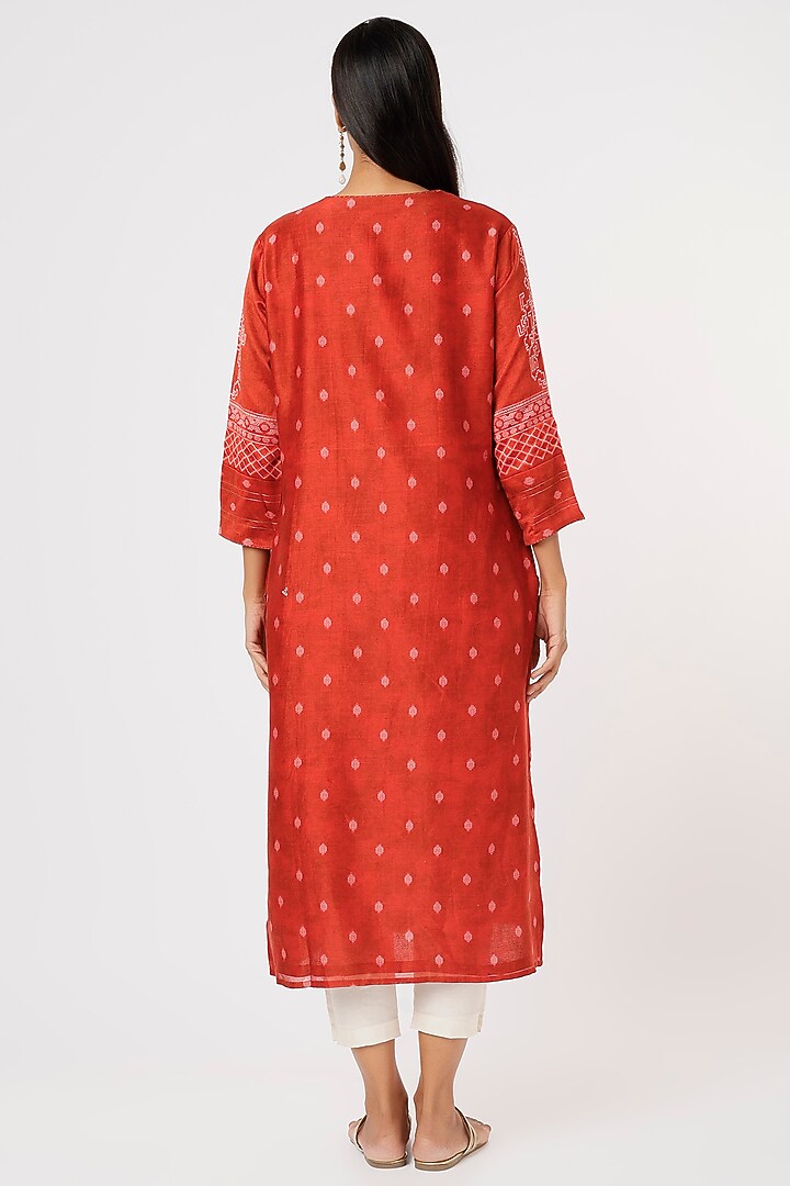 Fiery Red Embroidered Kurta by Turaja at Pernia's Pop Up Shop