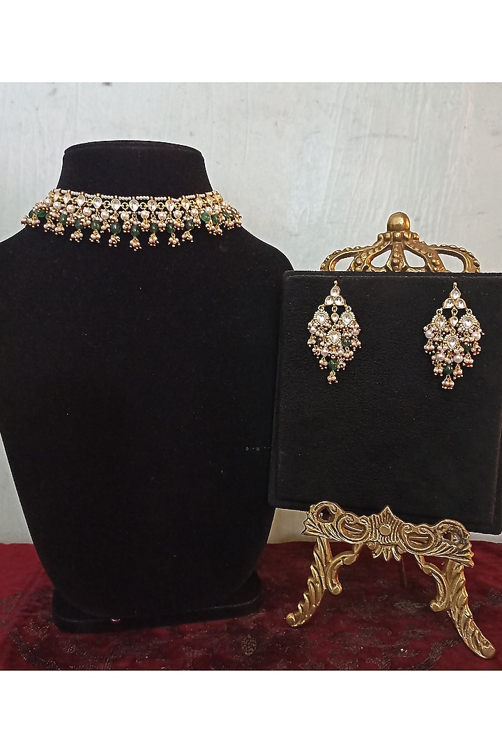 Gold Finish Kundan Polki & Green Semi-Precious Stone Choker Necklace Set by Turquoise Jewels at Pernia's Pop Up Shop