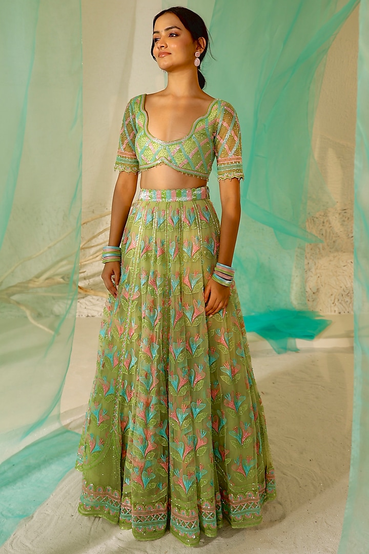 Green Tulle & Silk Organza Resham Embroidered Bridal Lehenga Set by TUHINA SRIVASTAVA at Pernia's Pop Up Shop