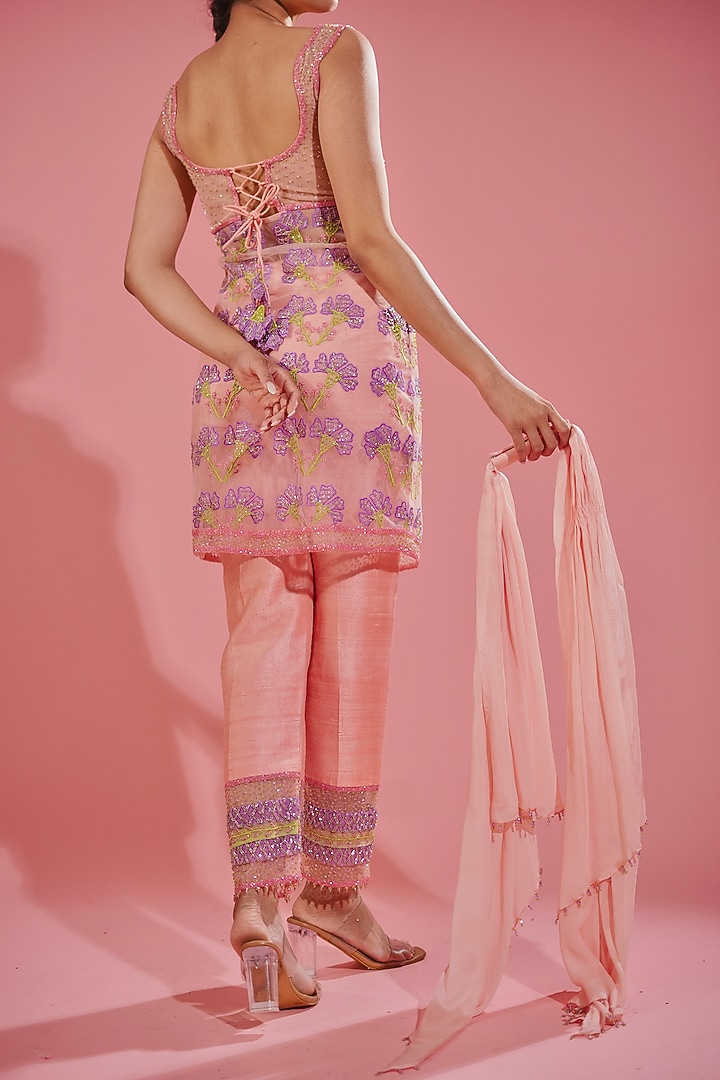 Peach Pink Silk Organza Floral & Cutdana Embroidered Kurta Set by TUHINA SRIVASTAVA at Pernia's Pop Up Shop