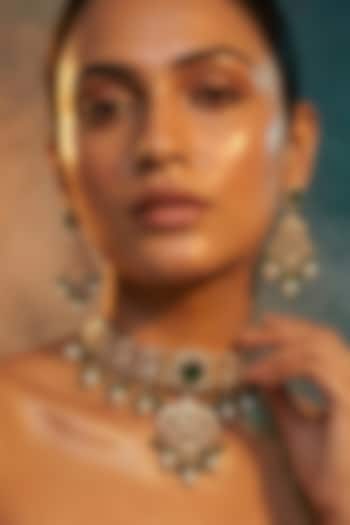 Micro Gold Finish Kundan Polki & Pearl Necklace Set by Tussya at Pernia's Pop Up Shop