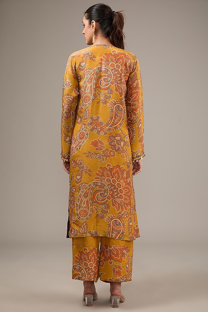 Yellow Tissue Organza Paisley Printed & Aari Hand Embroidered Kurta Set by Taavare at Pernia's Pop Up Shop