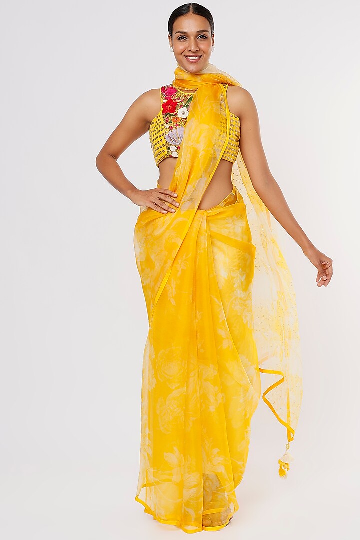 Yellow Organza Printed Saree Set by Taavare