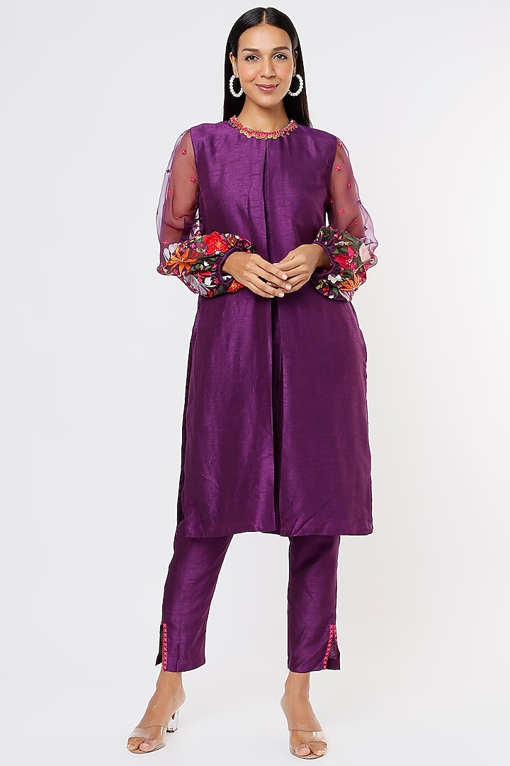 Purple Raw Silk Kurta Set by Taavare
