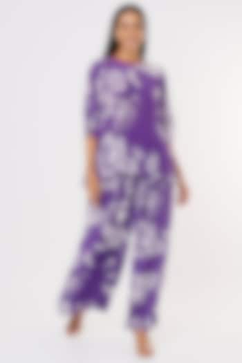 Purple Printed Pant Set by Taavare