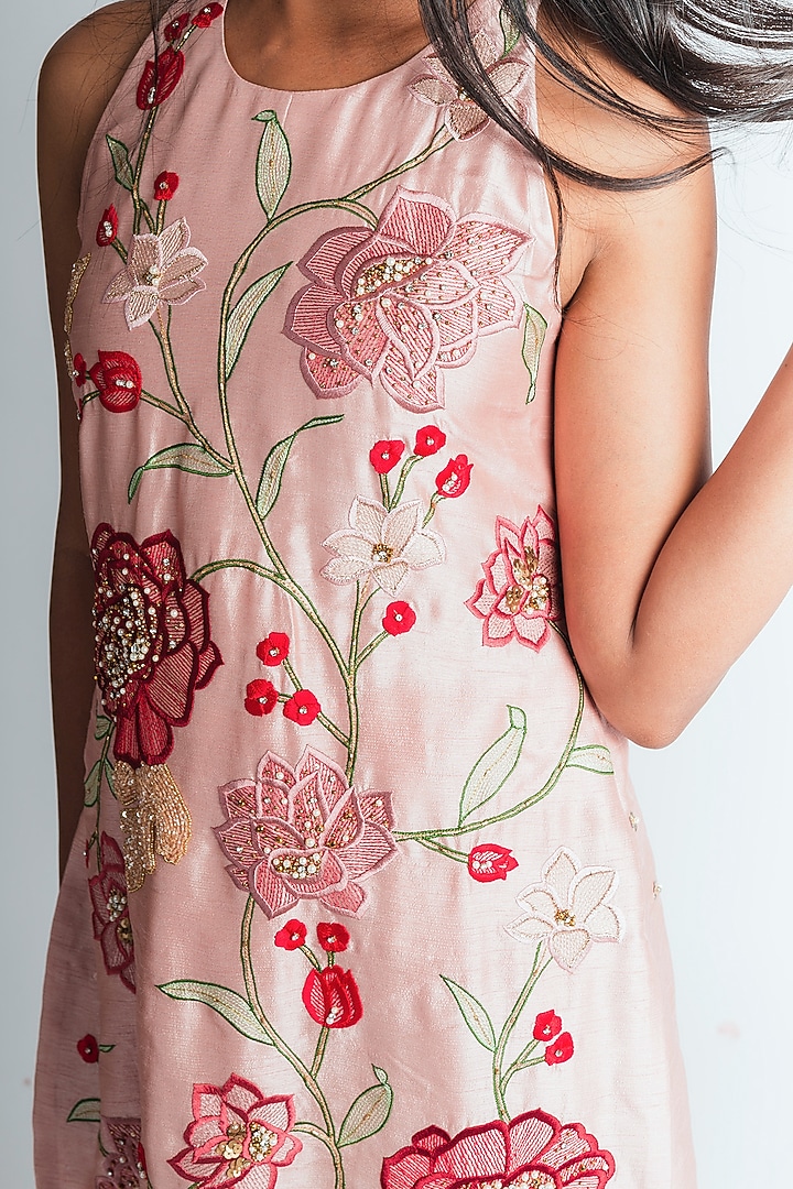 Pink Embroidered Gharara Set by Tavaare at Pernia's Pop Up Shop