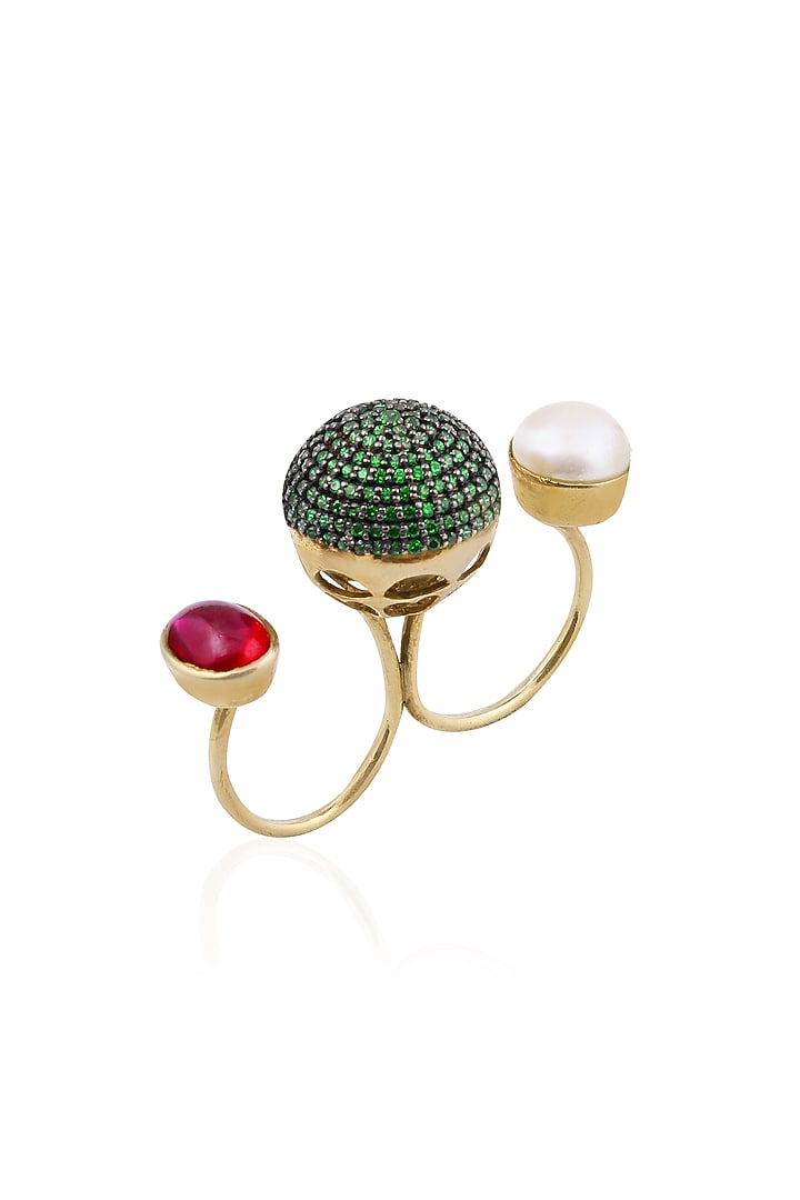 Tanvi Garg presents Gold finish green zircon and pearl double finger ring available only at Pernia's Pop Up Shop.