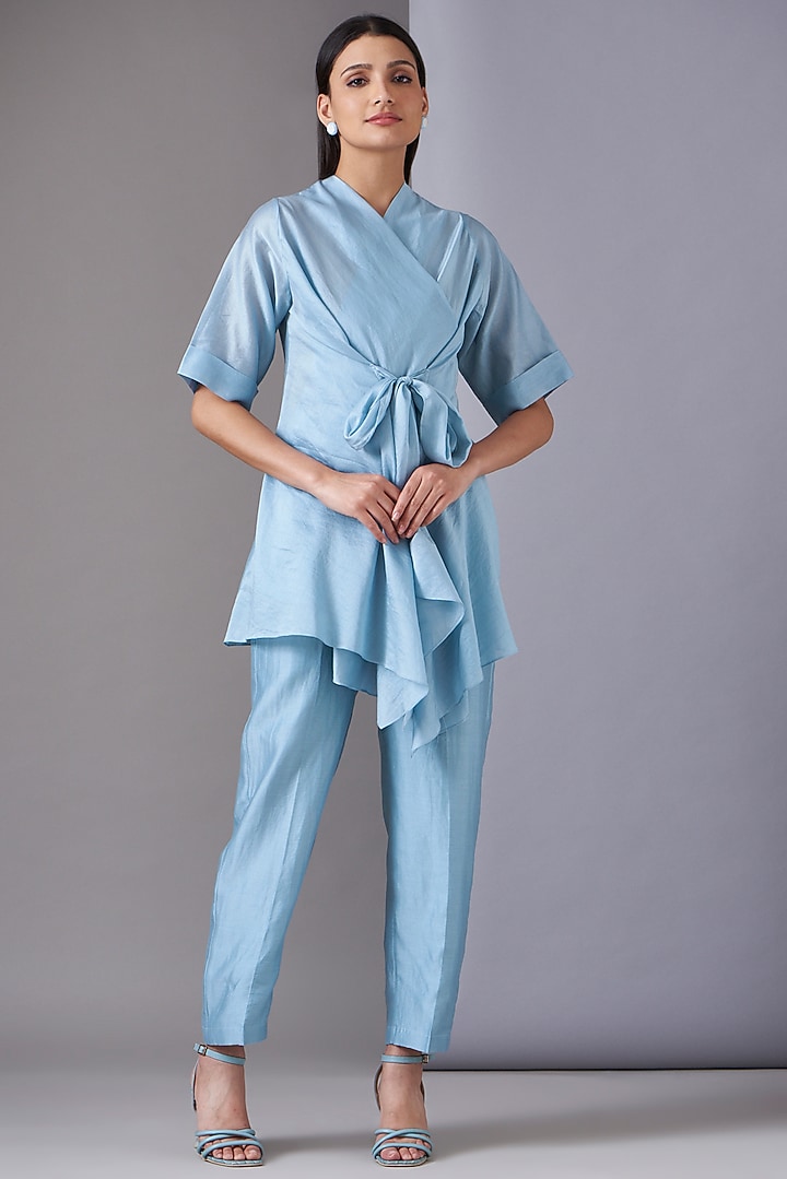 Powder Blue Chanderi Co-Ord Set by Twinkle Hanspal at Pernia's Pop Up Shop