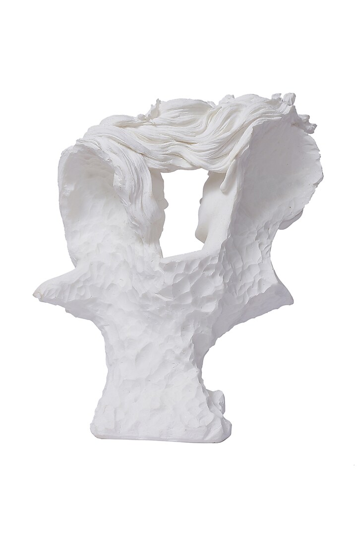 White Polyresin Antique Couple Showpiece by The White Ink Decor at Pernia's Pop Up Shop