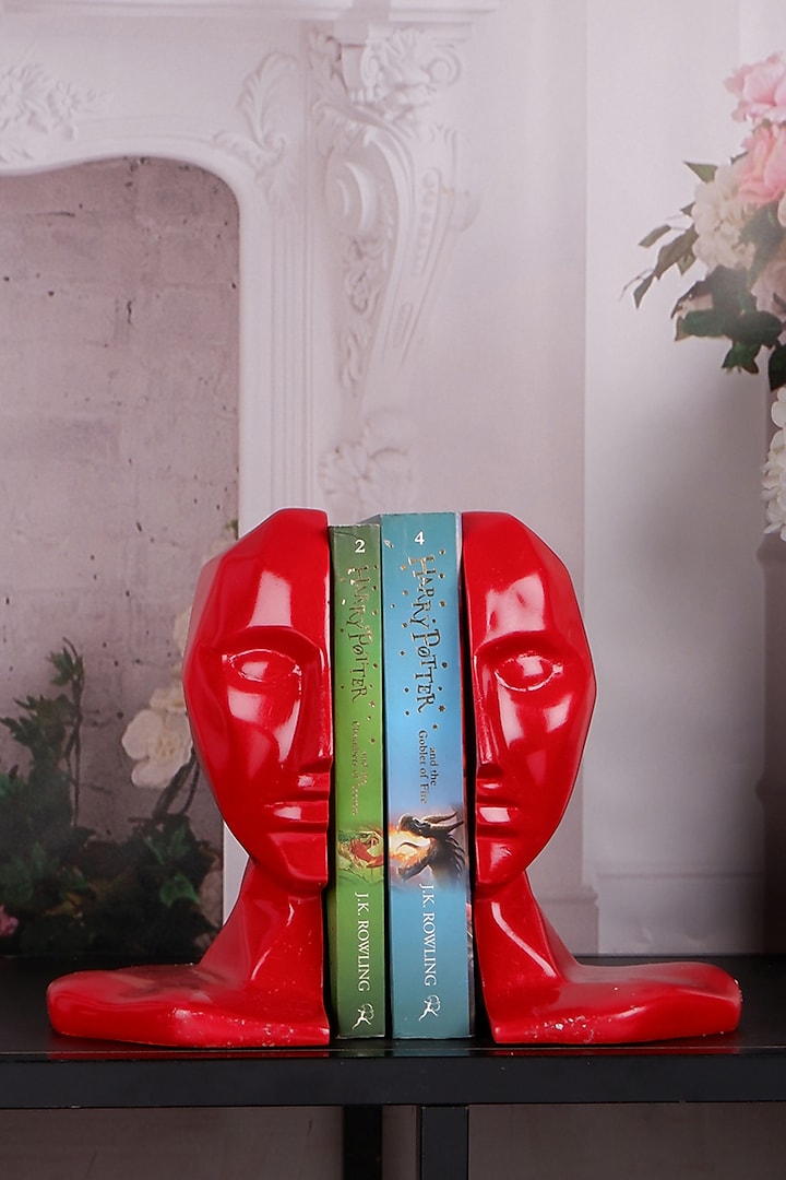 Red Polyresin Human Face Bookend (Set Of 2) by The White Ink Decor